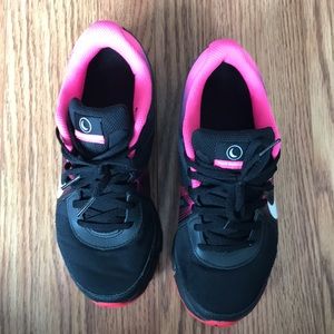 Pink and Black Nike AirMax Tennis Shoes, Women’s Size 6